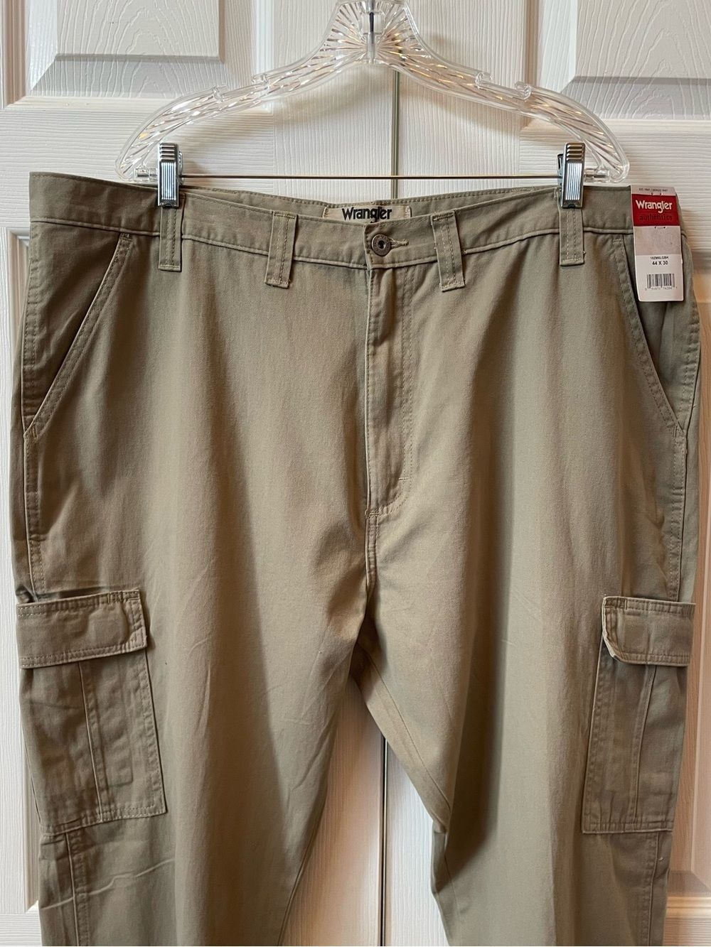 Wrangler Authentics Men's Tan Cargo Pants - Comfortable Everyday Wear - Picture 3 of 7